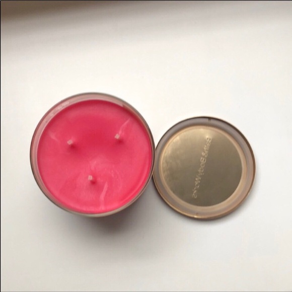 NEW Bath & Body Works 3 Wick Strawberry Pound Cake Candle - Picture 3 of 5
